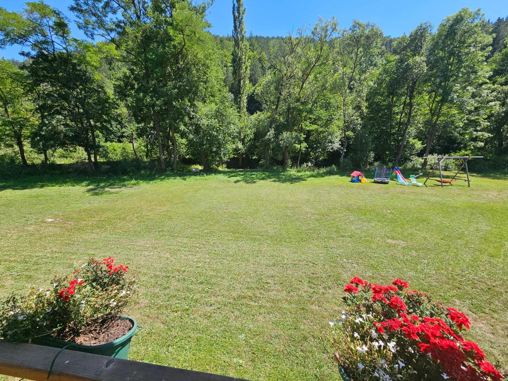 Apartments Ostojic Mokra Gora Buitenkant foto